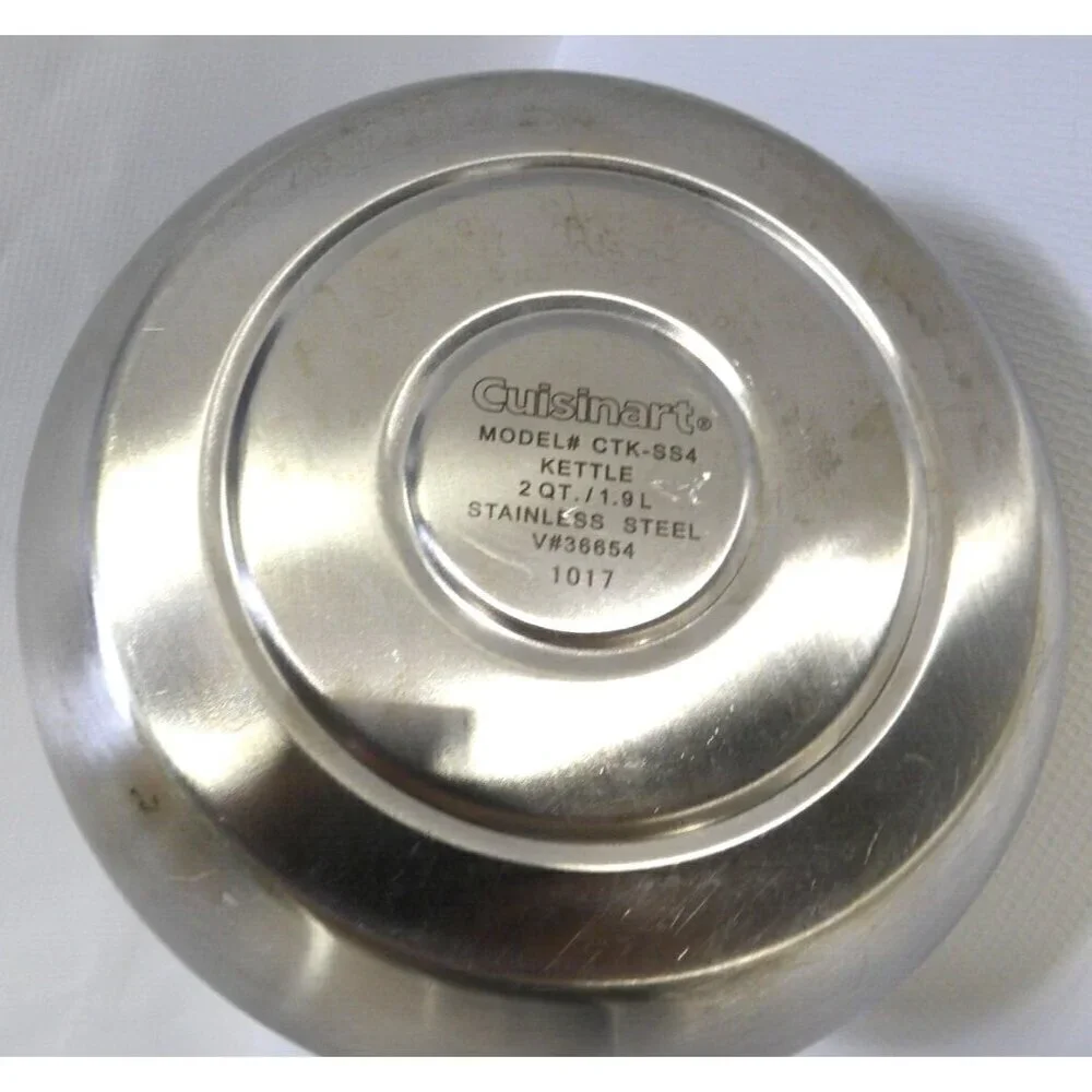 CUSINART stainless steel 2 QT whistling tea kettle CTK-SS4